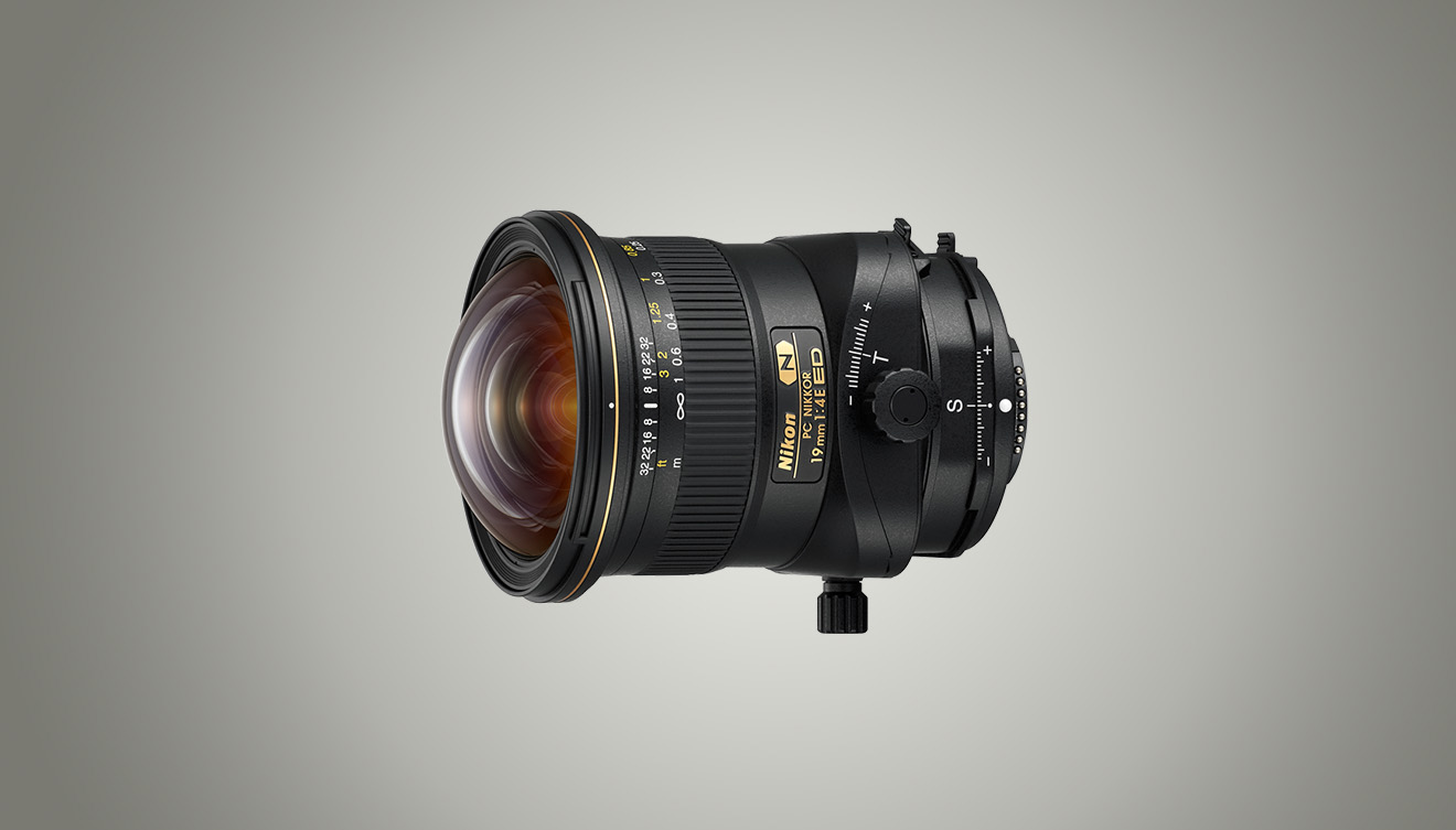 Lens Nikon PC NIKKOR 19mm f / 4E ED Tilt-Shift | PhotoSynthesis